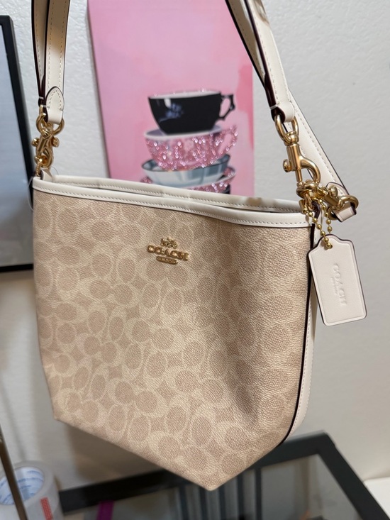 Coach Signature City Bucket Bag NWT - Picture 10 of 11